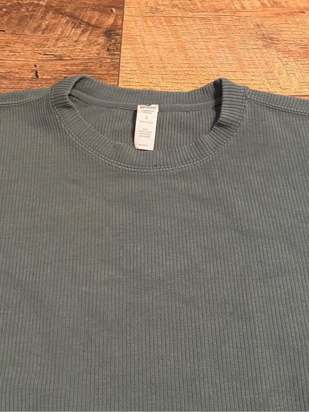 90 Degree By Reflex Ribbed Cropped Pullover in Sage Green - Picture 4 of 6